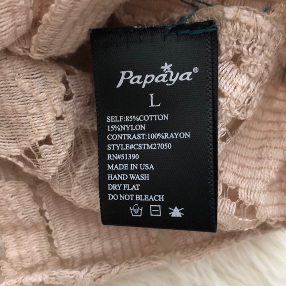 Papaya Cream and Teal Lace Tank Top - Picture 3 of 3